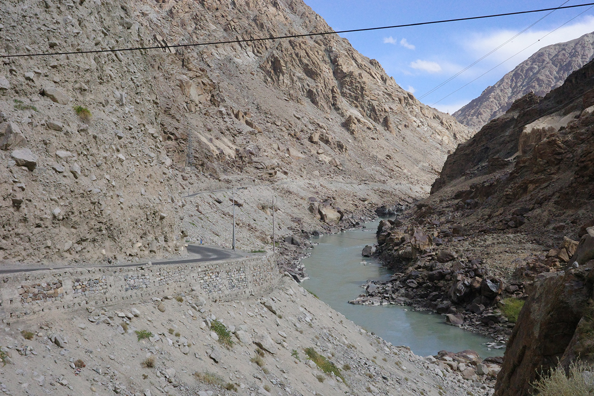 【インド・ラダックへ！ 絶景スポットをめぐる旅】現地の治安＆交通手段も紹介：加藤恵さんの初インド旅Vol.4