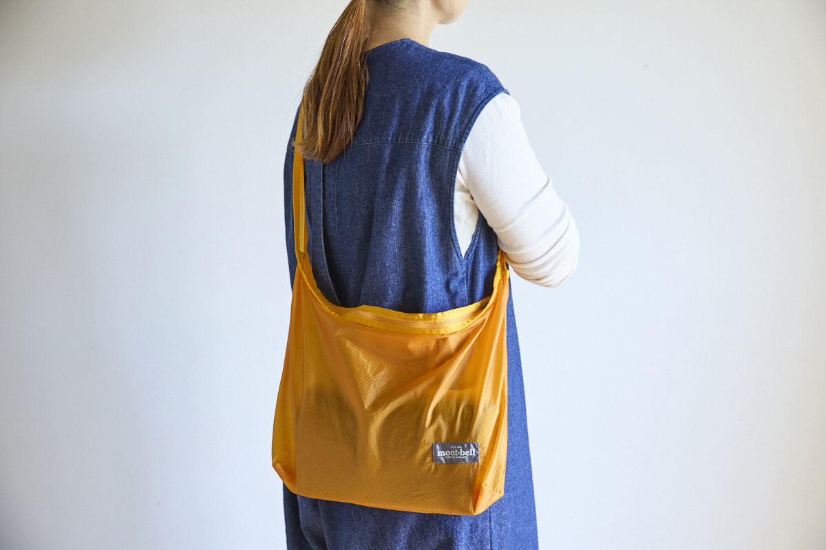 U.L.MONO ポーチLサイズに入れたキャンプの持ち物