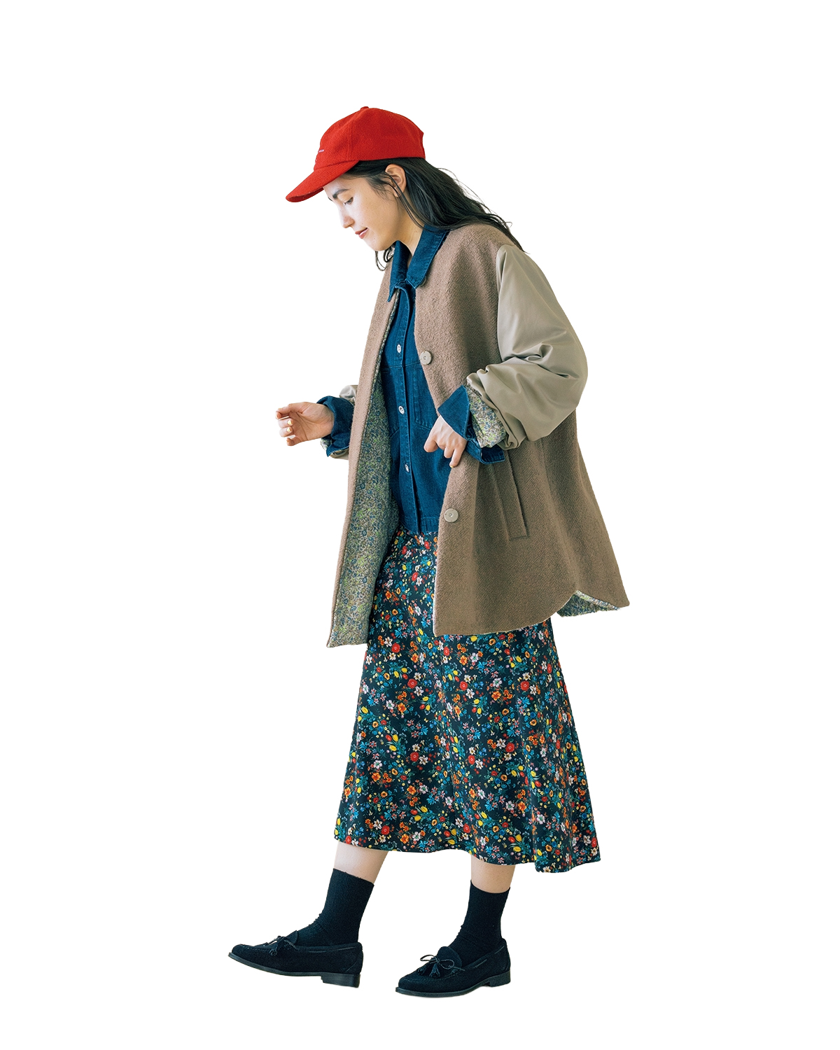 花柄をカジュアルダウンしてこなれた装いにアップデ ート