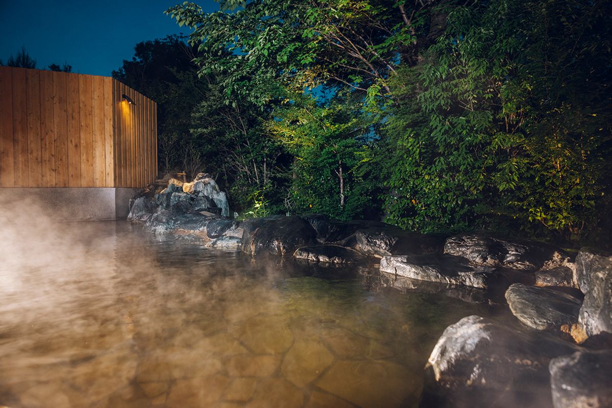 「界 秋保」の露天風呂