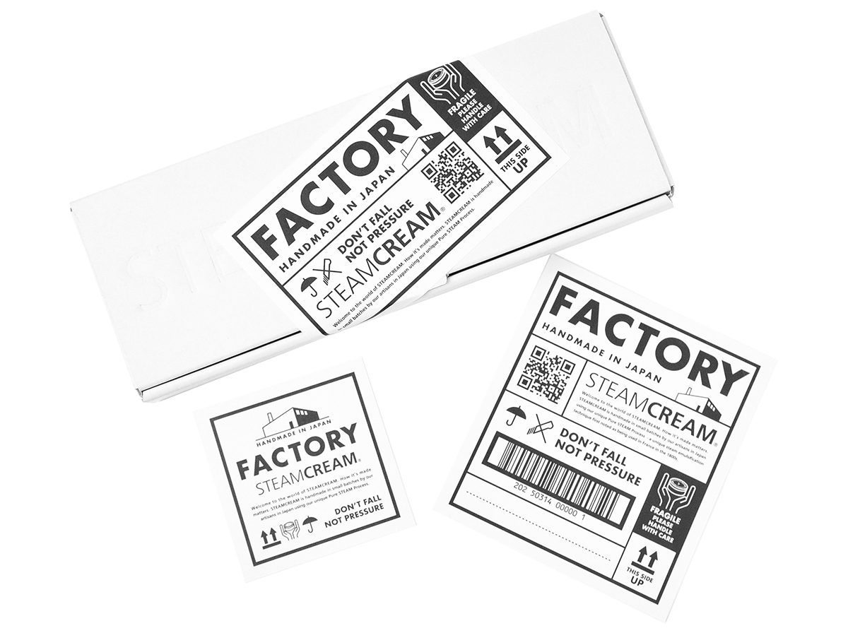 【クリスマスギフトにおすすめ】「スチームクリーム」ポップアップの限定の特別なパッケージの3CANBOX