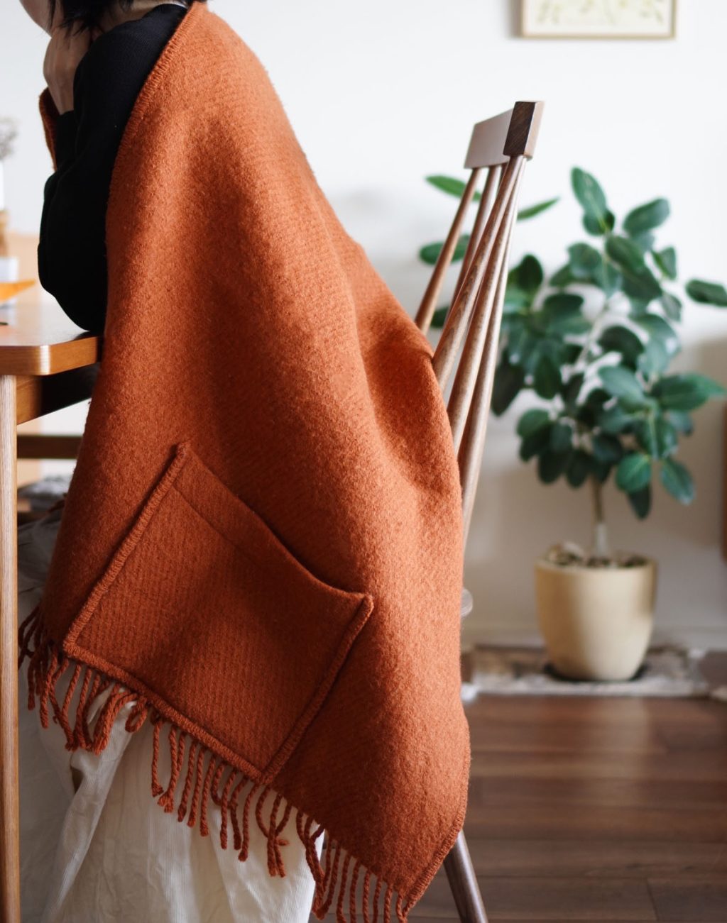 冬に手放せない！ お気に入りのLAPUAN KANKURITのポケットショール