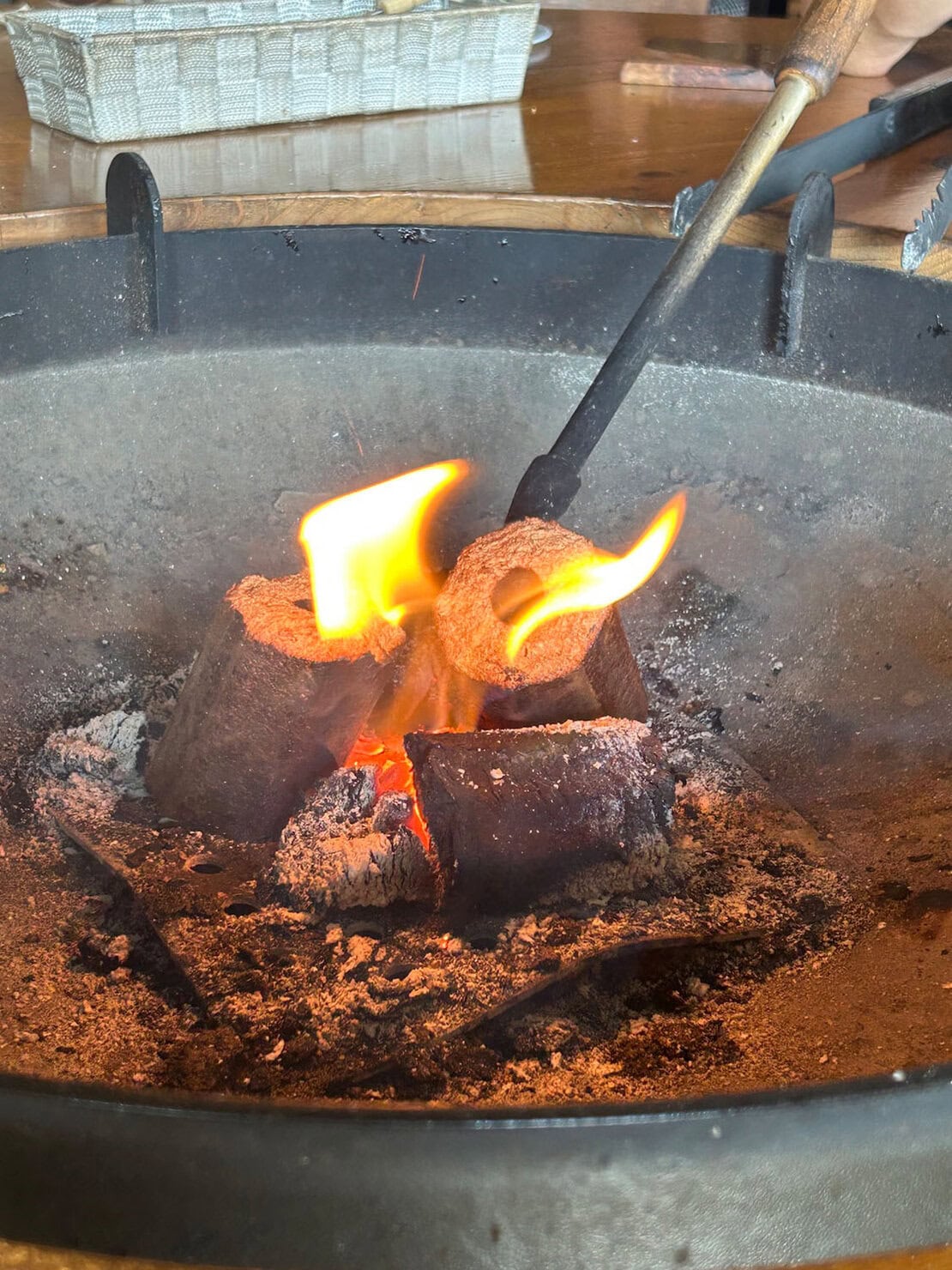 焚き火でマシュマロを堪能!