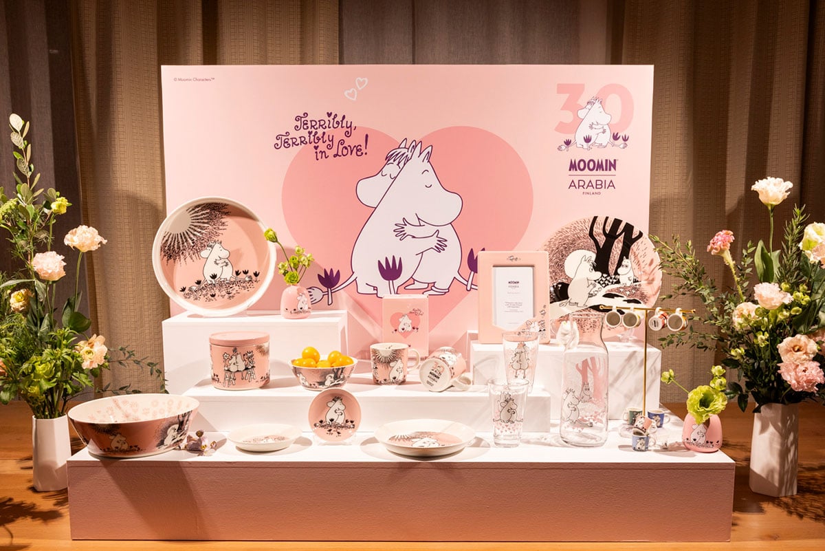 ムーミンアラビア「LOVE」誕生30周年のアニバーサリーシリーズ