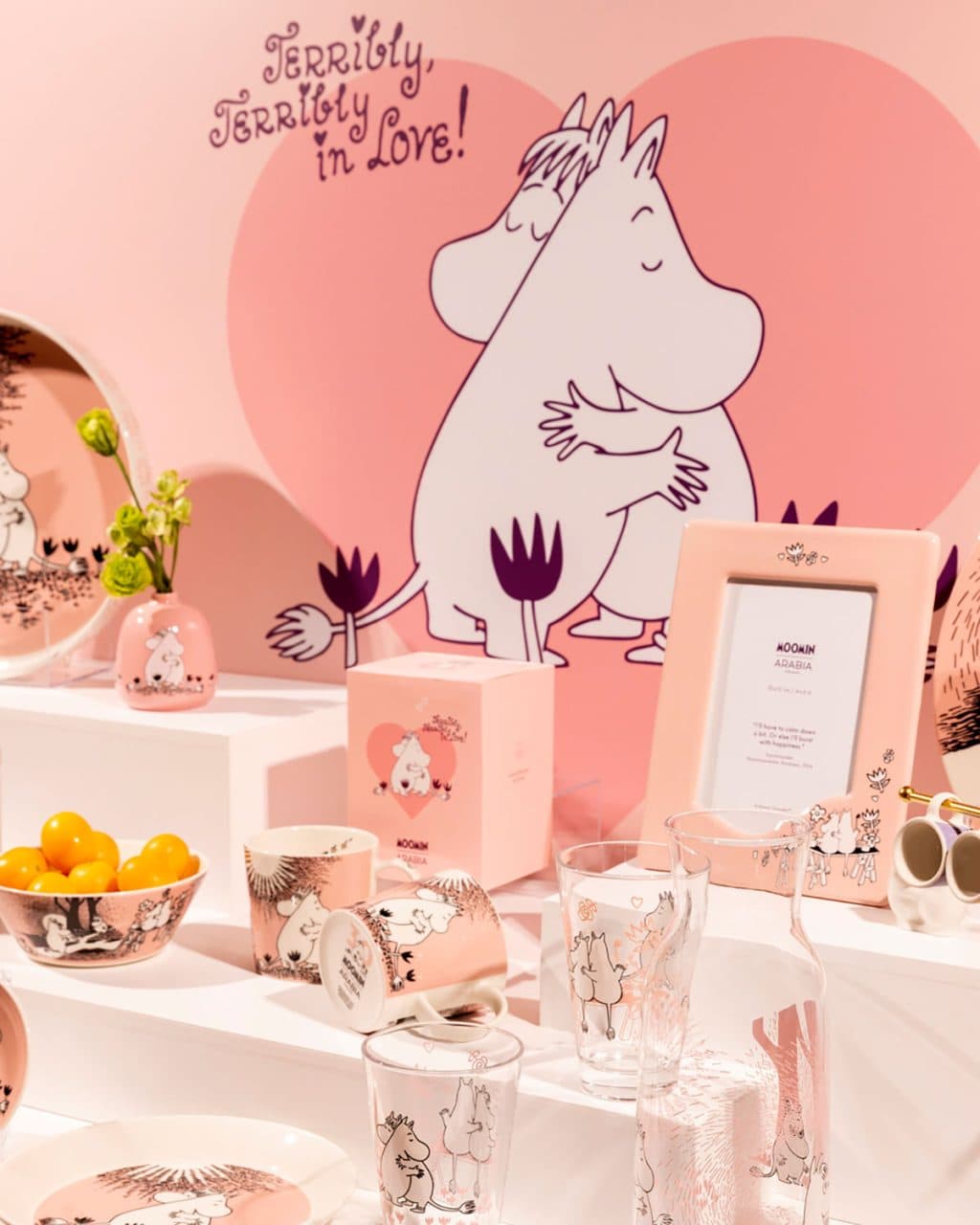 ムーミンアラビア「LOVE」誕生30周年のアニバーサリーシリーズ