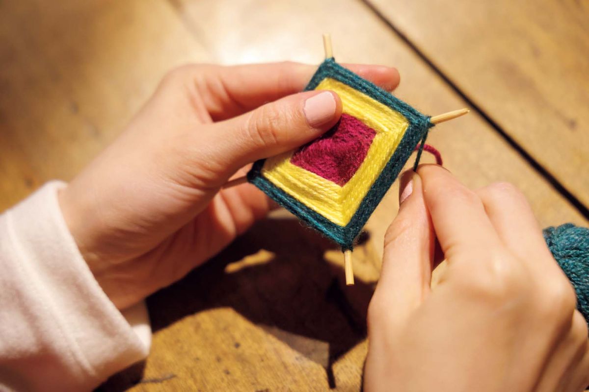 ラトビアの首都「リガ」以外クリスマス観光おすすめスポット3選 民族野外博物館でオーナメント作り「ラトビア民族野外博物館」