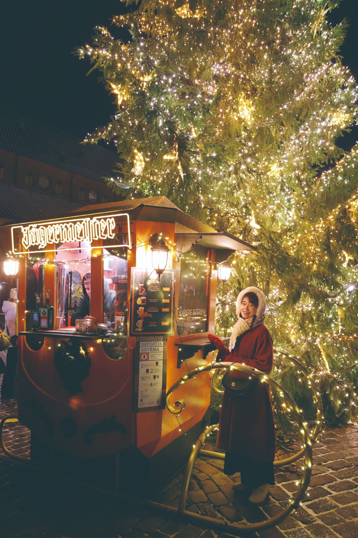 ラトビアの首都「リガ」クリスマス観光おすすめスポット4選 「リガ大聖堂のクリスマスマーケット」