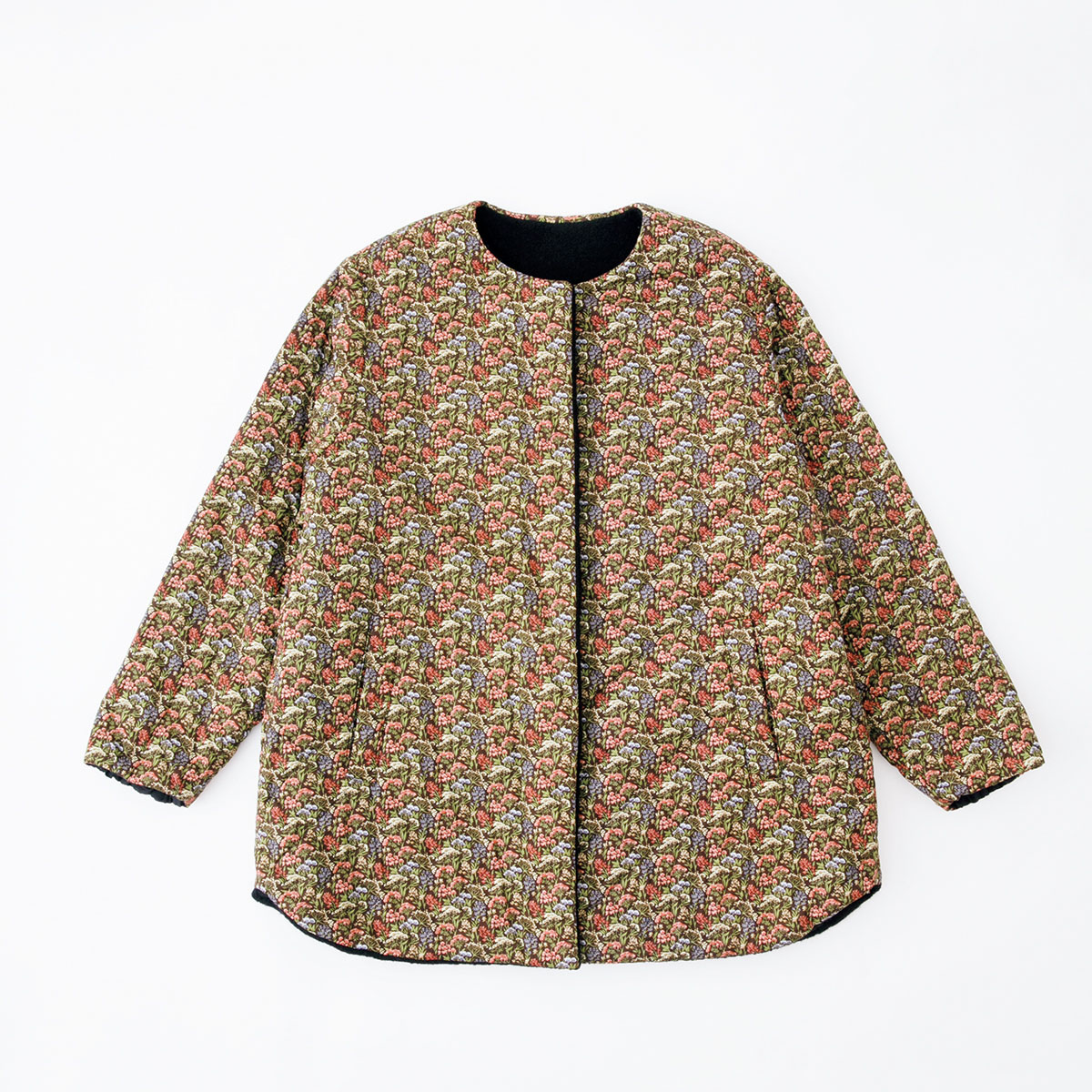 Porter des boutonsの中綿アウター