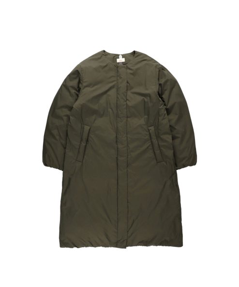 ノーカラーダウンロングコート