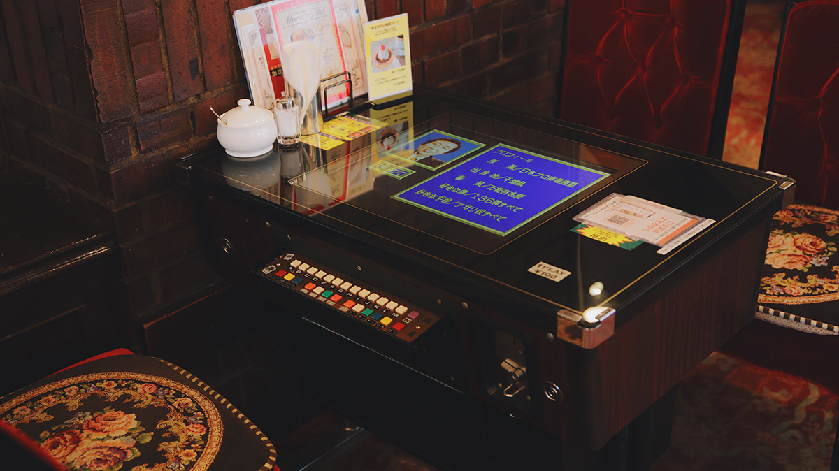 珈琲専門館 伯爵 池袋北口店の店内テーブル