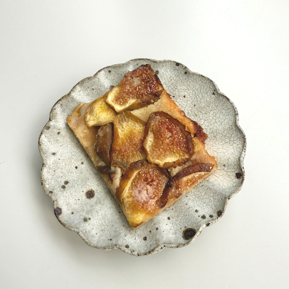 京都のパン屋YENTAで購入したいちじくのタルティーヌ