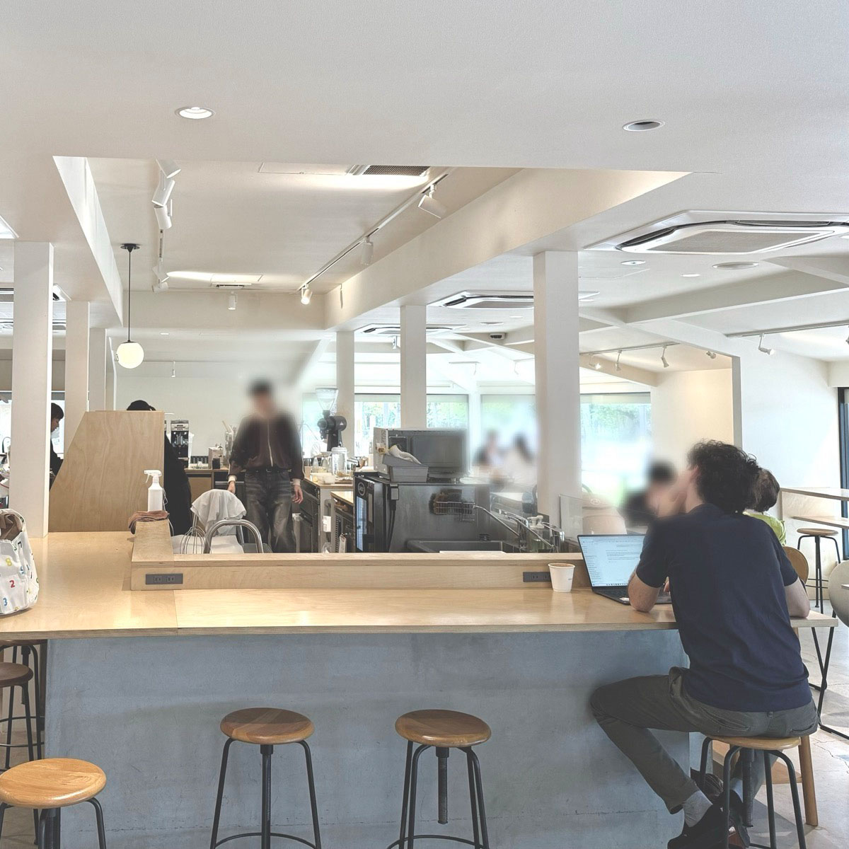 京都府岡崎にあるコーヒー屋さん CAFE Dot.S (ドットエス)