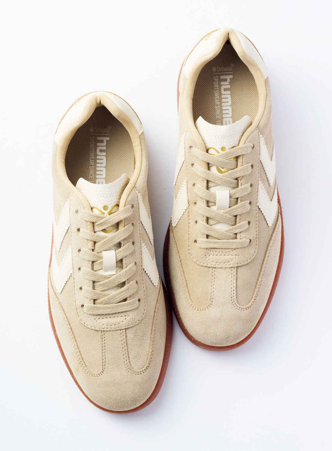 hummeのスニーカー