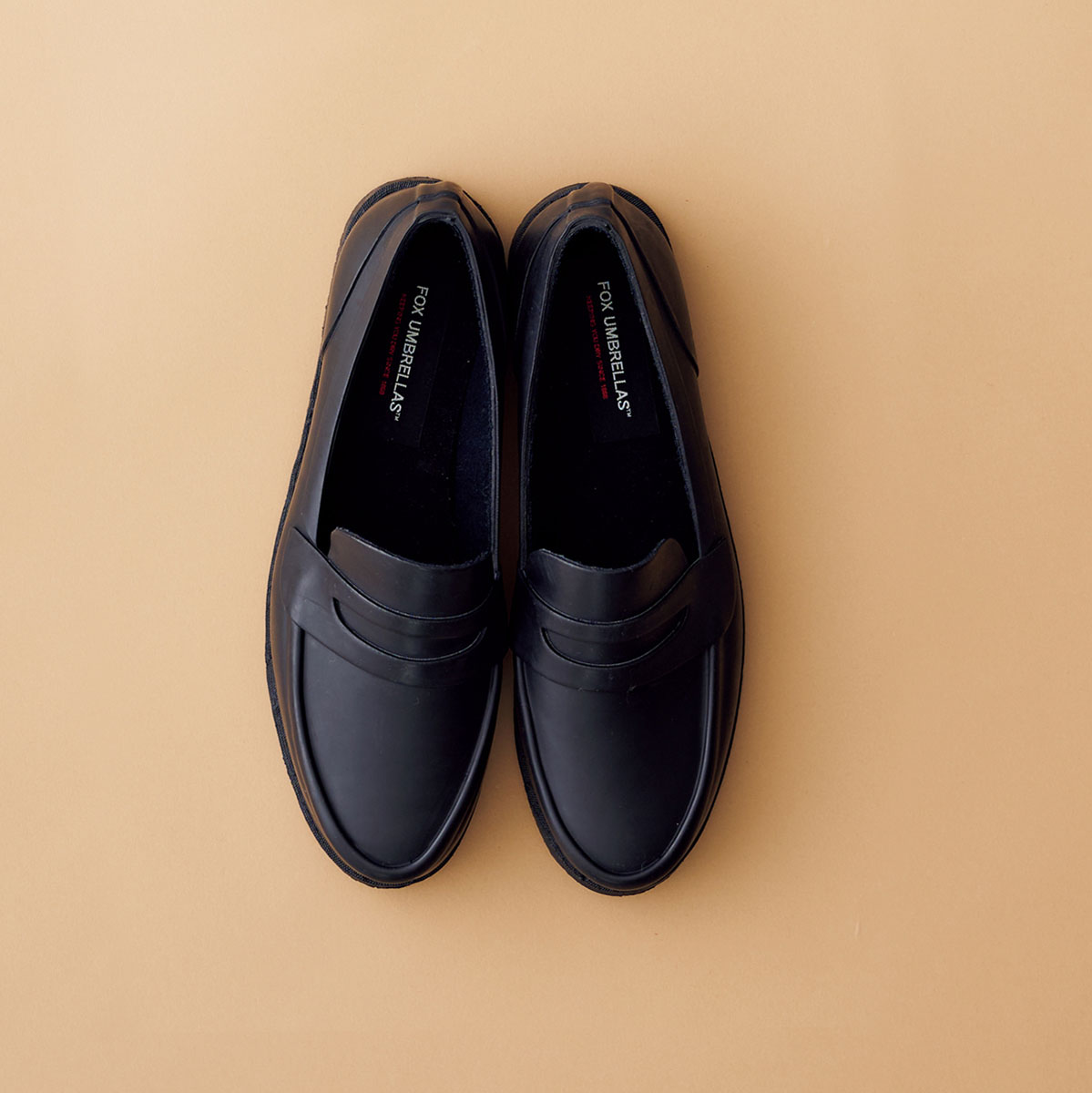 英国の老舗アンブレラブランドが手がけるFOX UMBRELLASのレインローファー