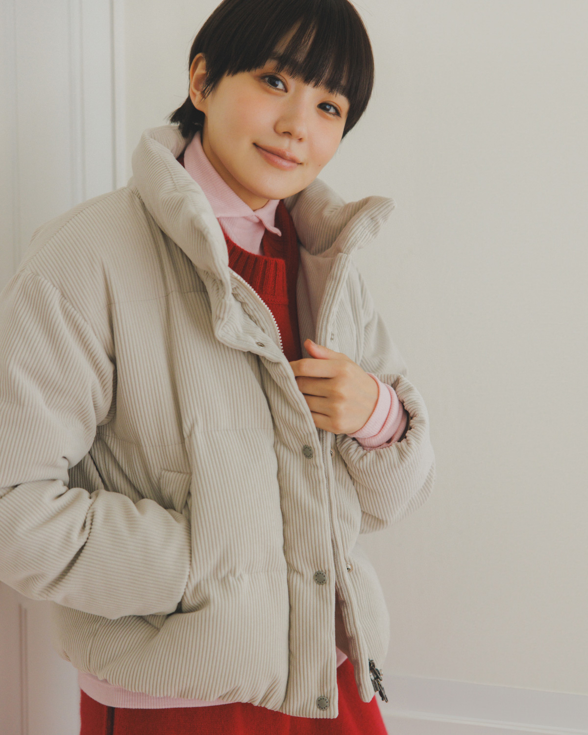 奈緒さんが楽しむ、ナンガのダウンとこの冬のおしゃれ。「私らしく、あたたかく」