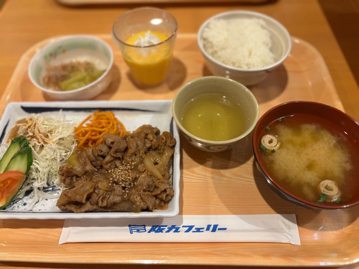 阪九フェリーないのレストランで食べた食事