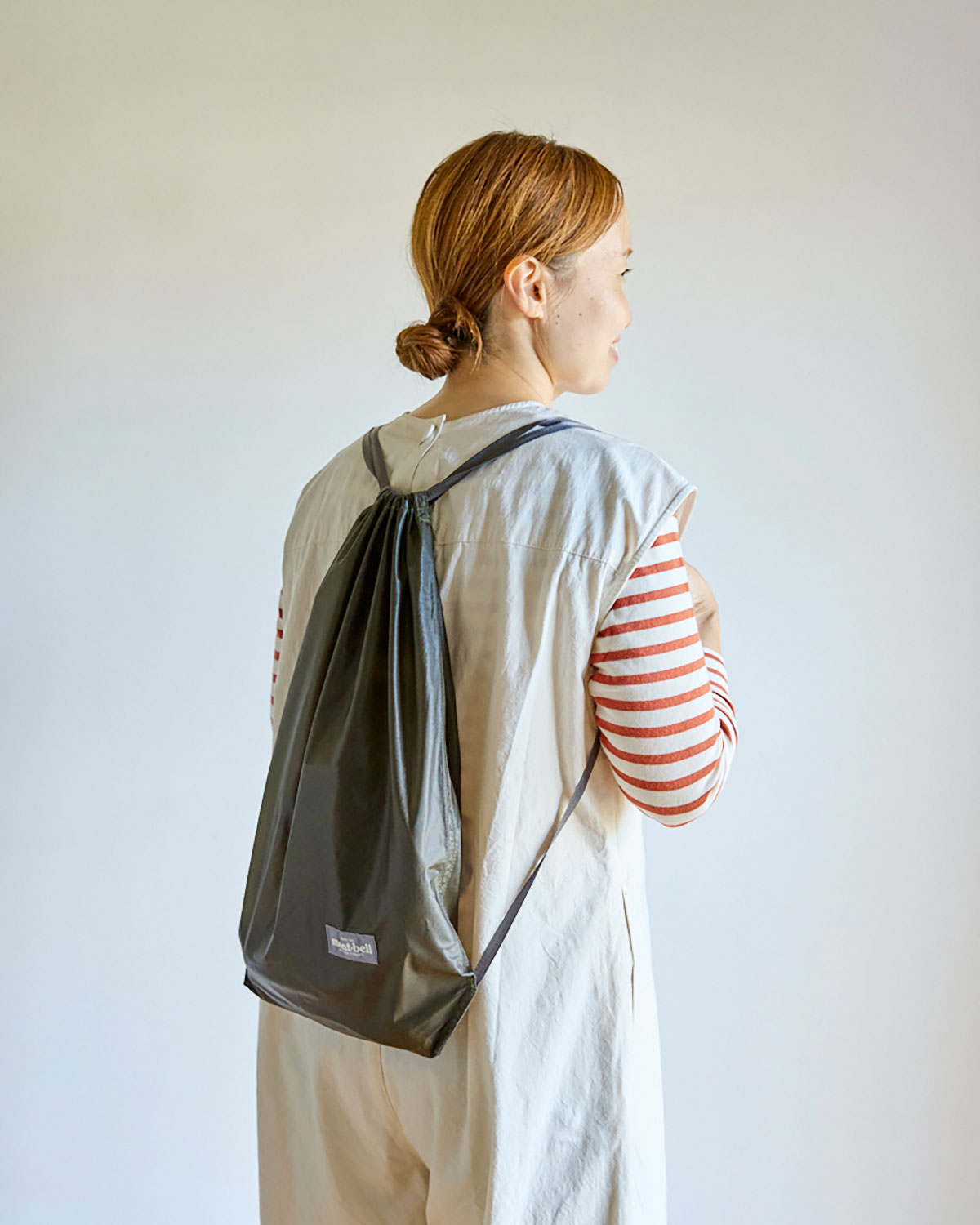 モンベル「U.L.ナップサック」カーキのコーディネート