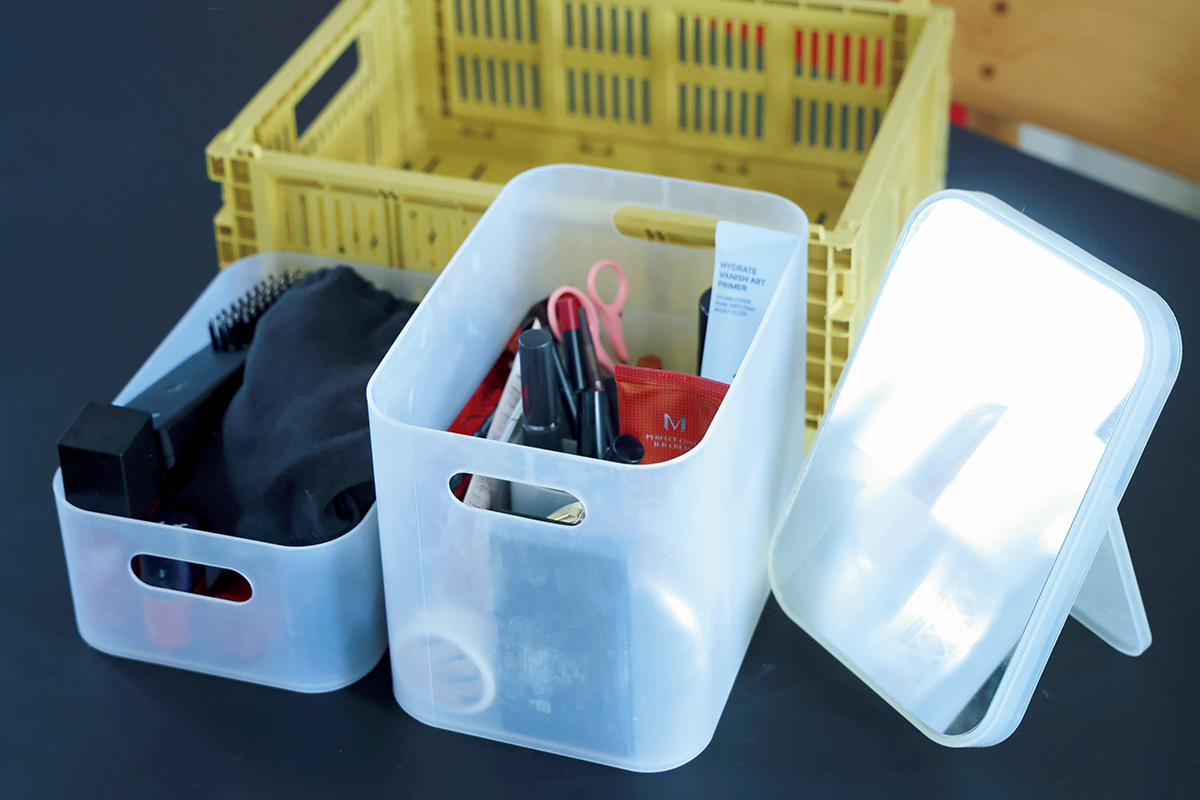 ルームスタイリスト竹村真奈さん「メイクをする「ついで」に化粧品の整理」