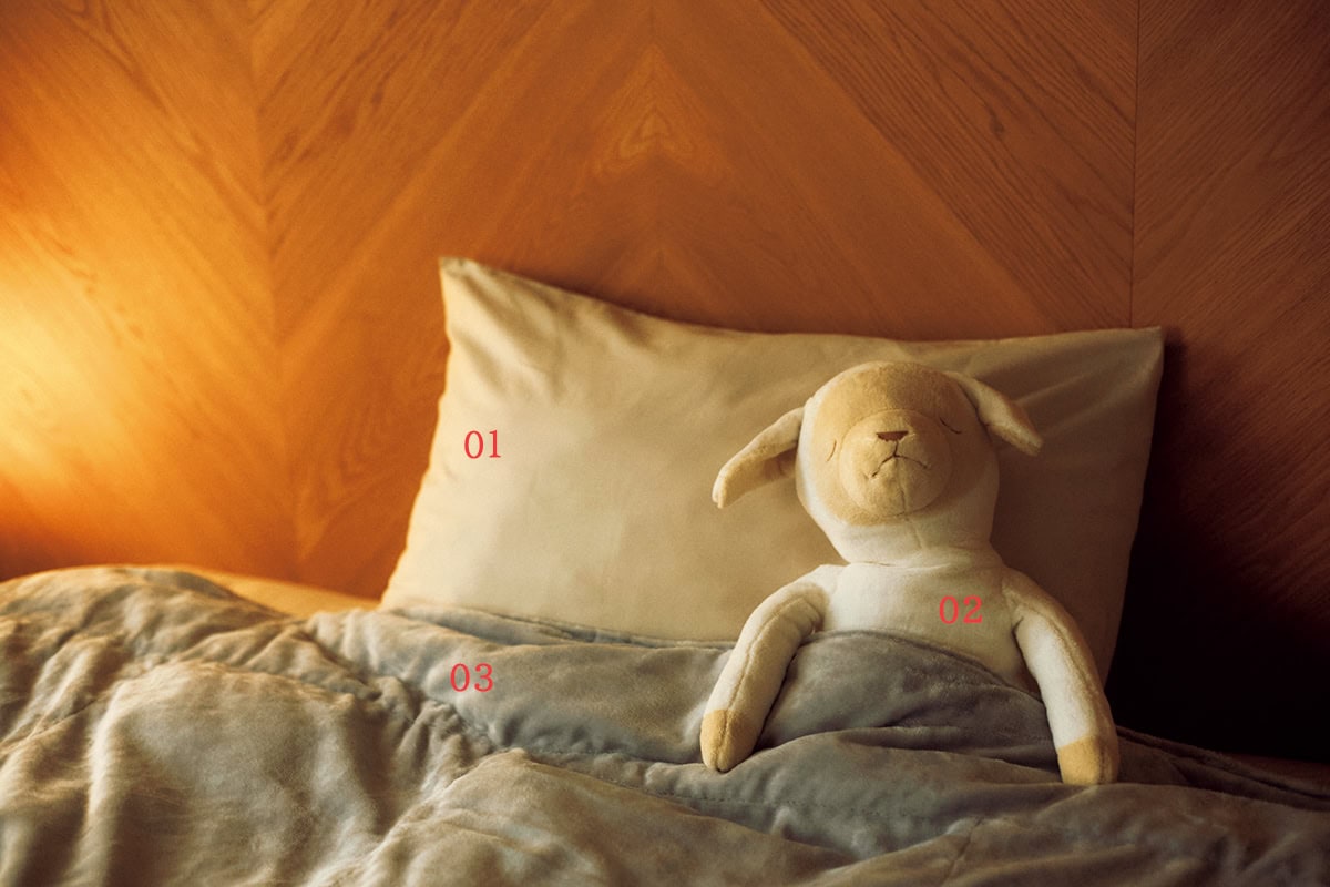 「いい眠りのためのお風呂ルーティーン」ふとんや枕カバーなどの寝具、抱き枕なども心地よいものを【リンネル2月号】