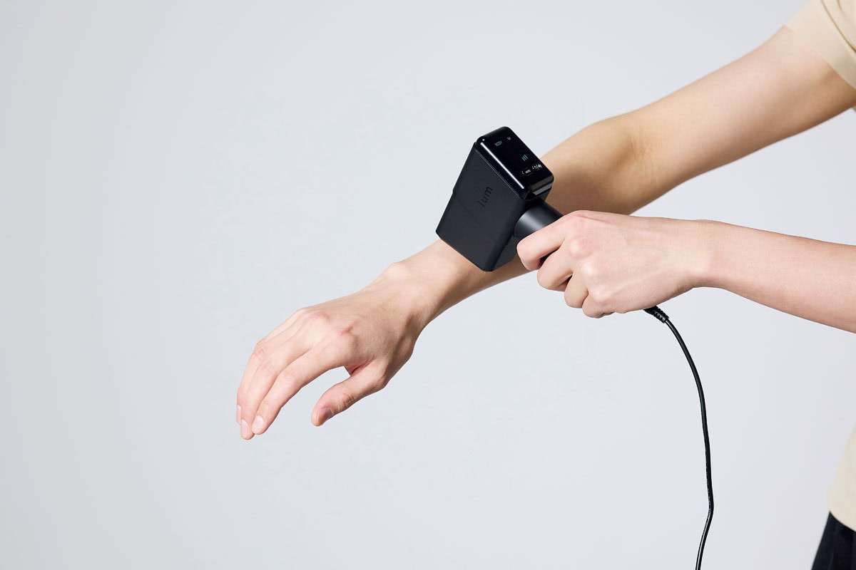 〈イウム〉のスピードショット