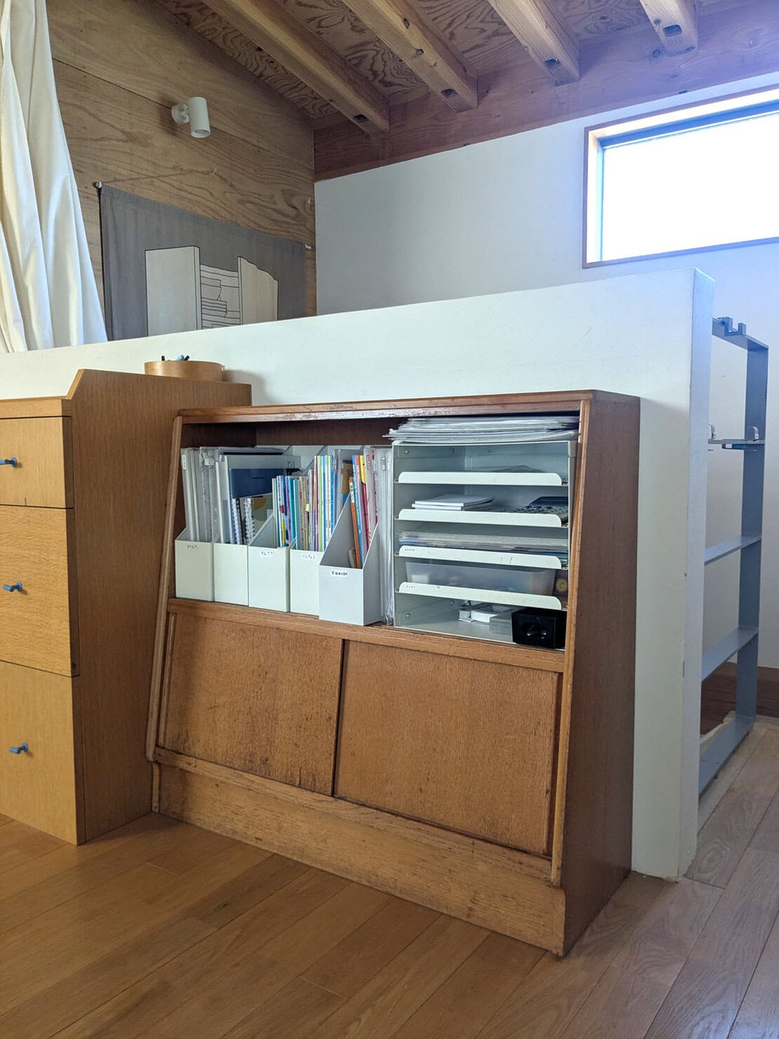 デンマークのブックシェルフ