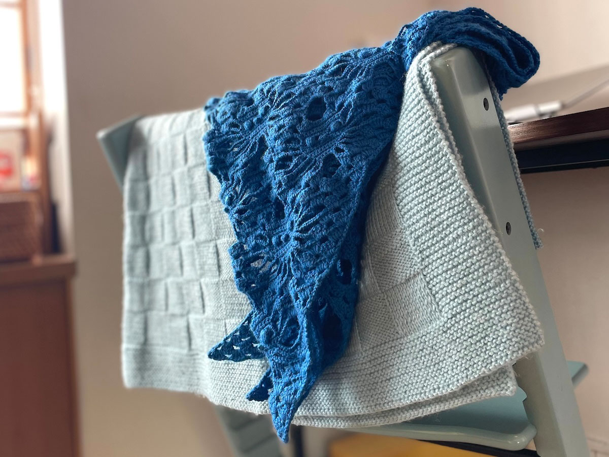 手編みニットのあたたかさ