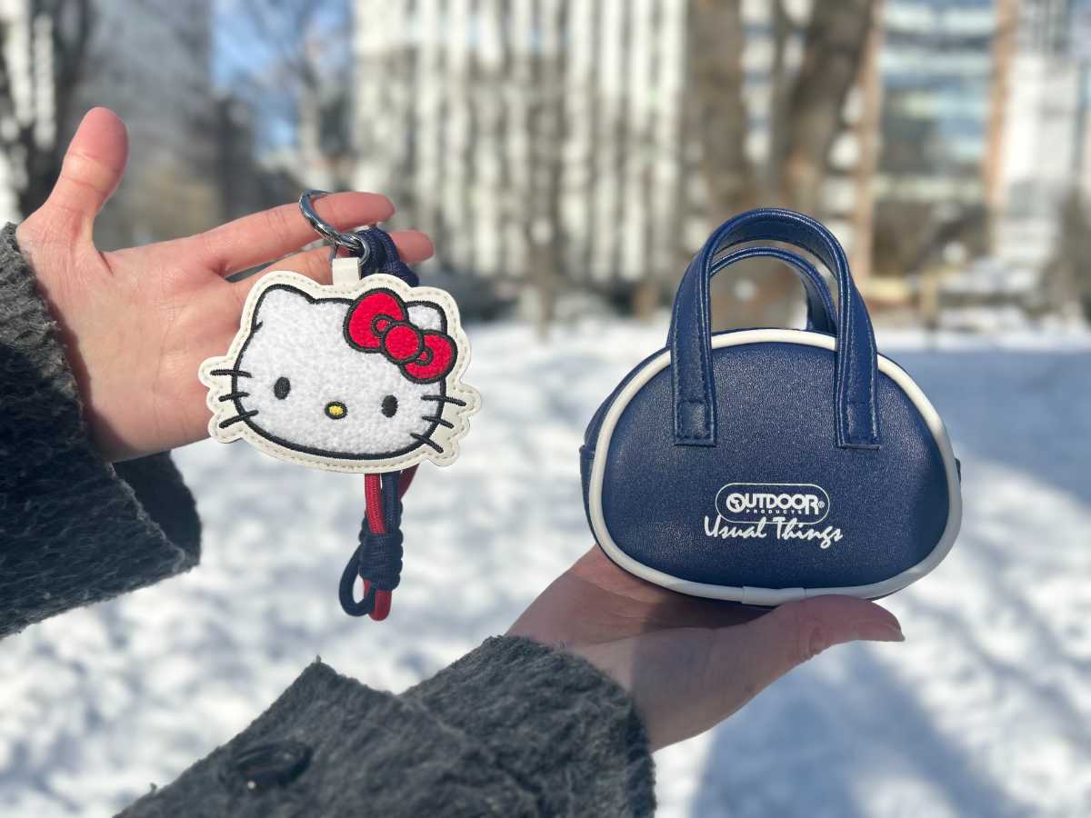 リンネル3月号付録 ハローキティ×アウトドアプロダクツ付録はポーチ2種を分けても使える