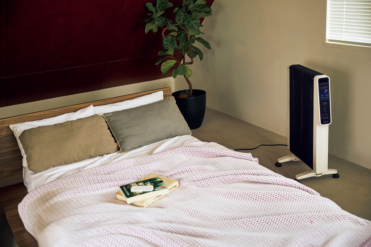 〈シロカ〉の遠赤軽量ヒーターかるポカ SN-M351