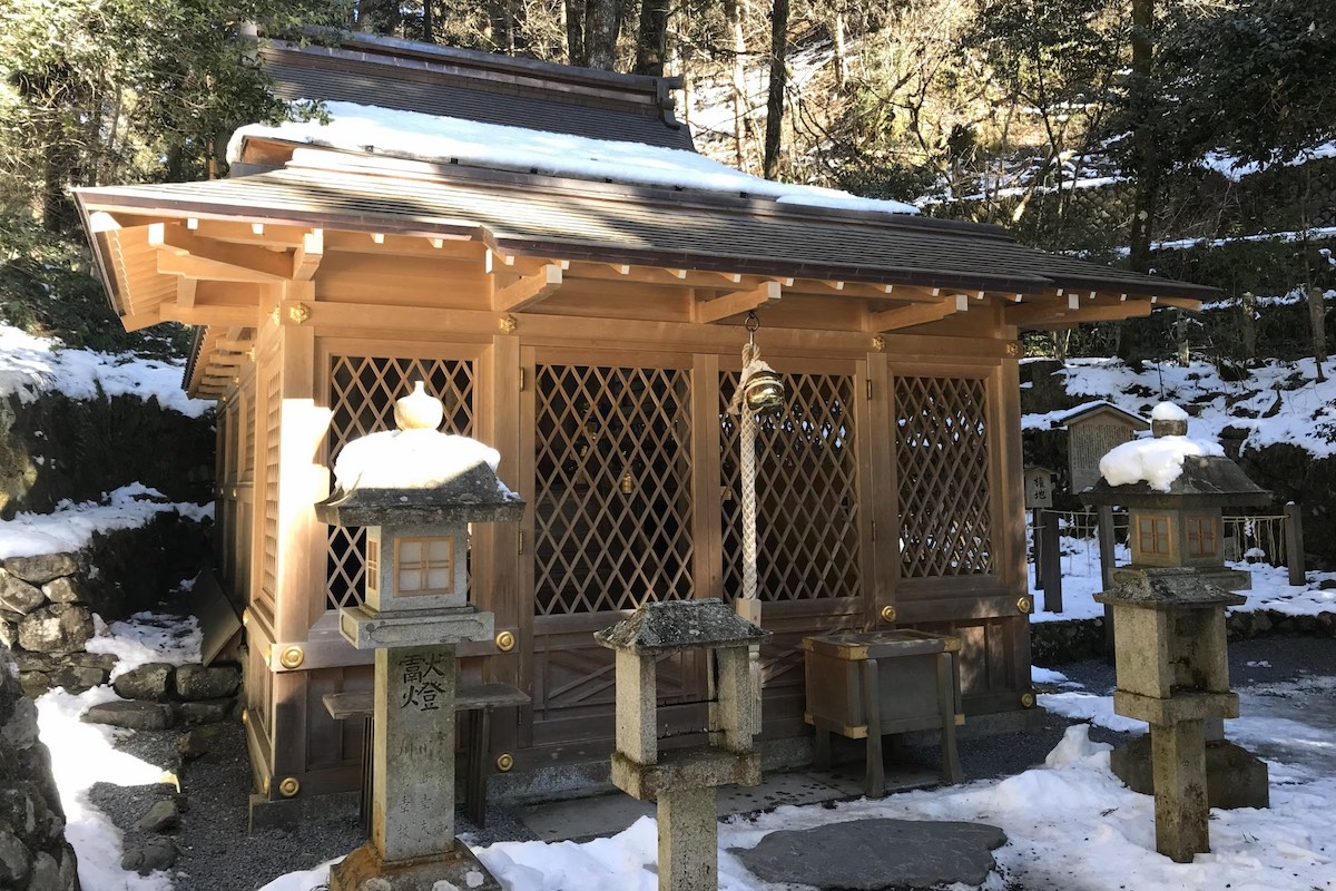 京都・貴船神社の創建の地と伝えられる奥宮。