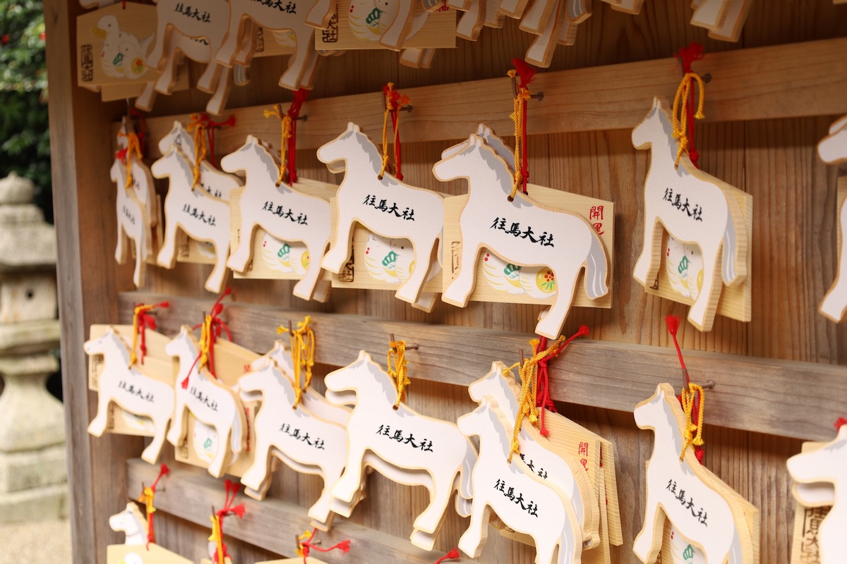 馬モチーフの絵馬。往馬大社 (奈良県・生駒市)