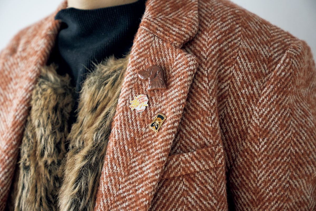 ピンバッジでワンポイントおしゃれに