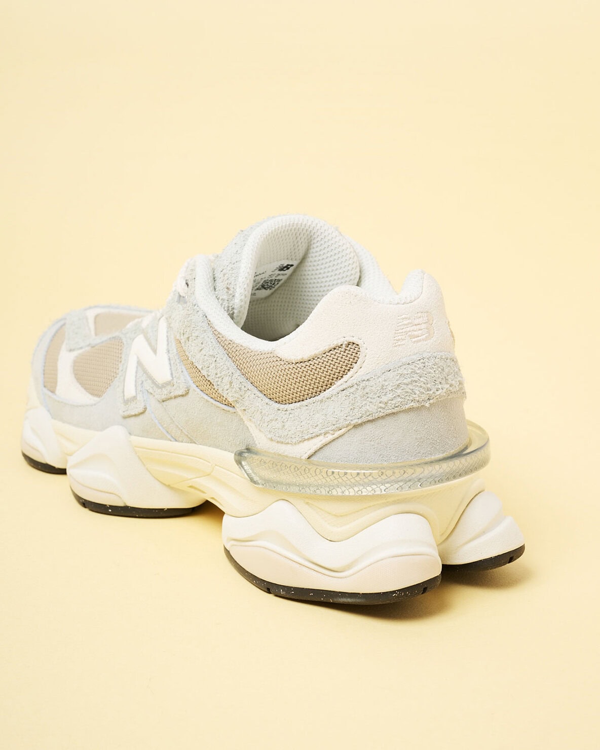 ニューバランス〈90/60〉