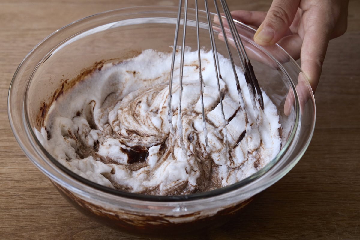 榎本美沙さんのバレンタインレシピ・みそガトーショコラ作り方