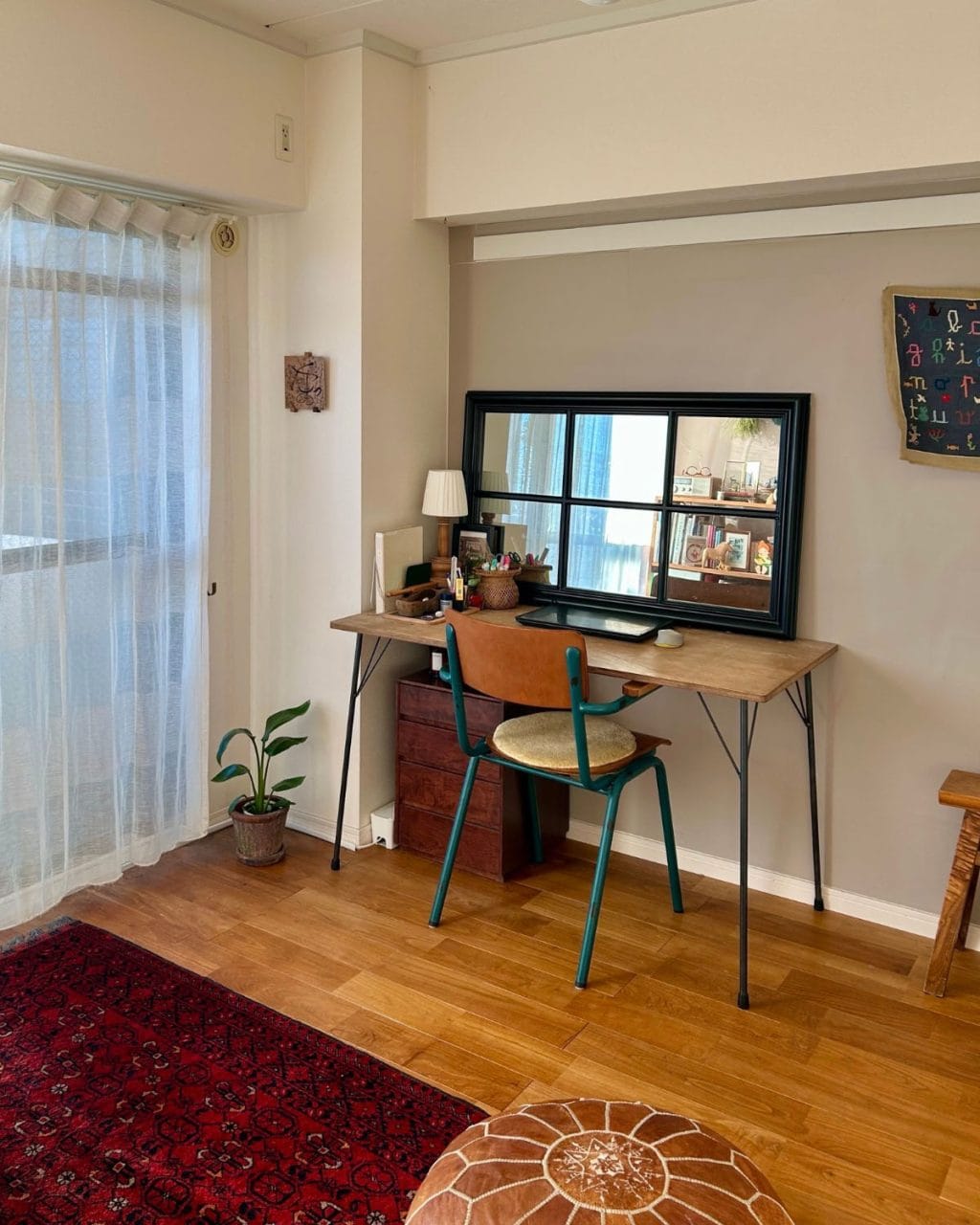 【お気に入りのインテリアとの出会い】 一年探して、一秒で決めた。佇まいに惚れたデンマークのサイドチェスト