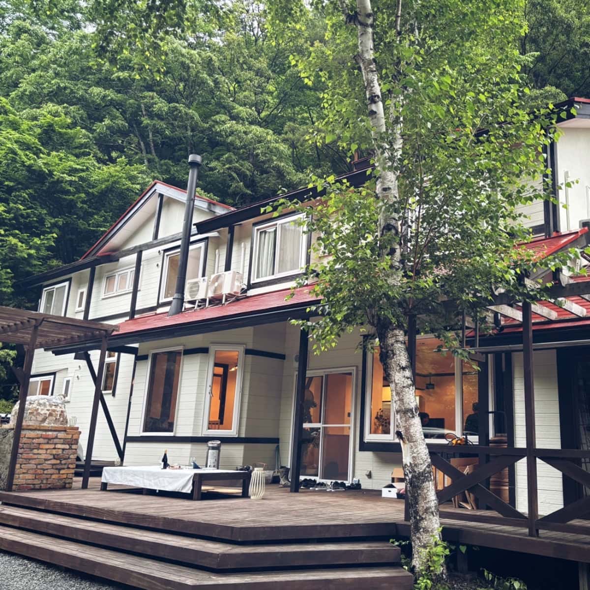 南アルプスで深呼吸を。大自然と手しごとに癒やされる時間をご提案。こちらは地元食材×ワイン×天然温泉た楽しめるオーベルジュ 南アルプス