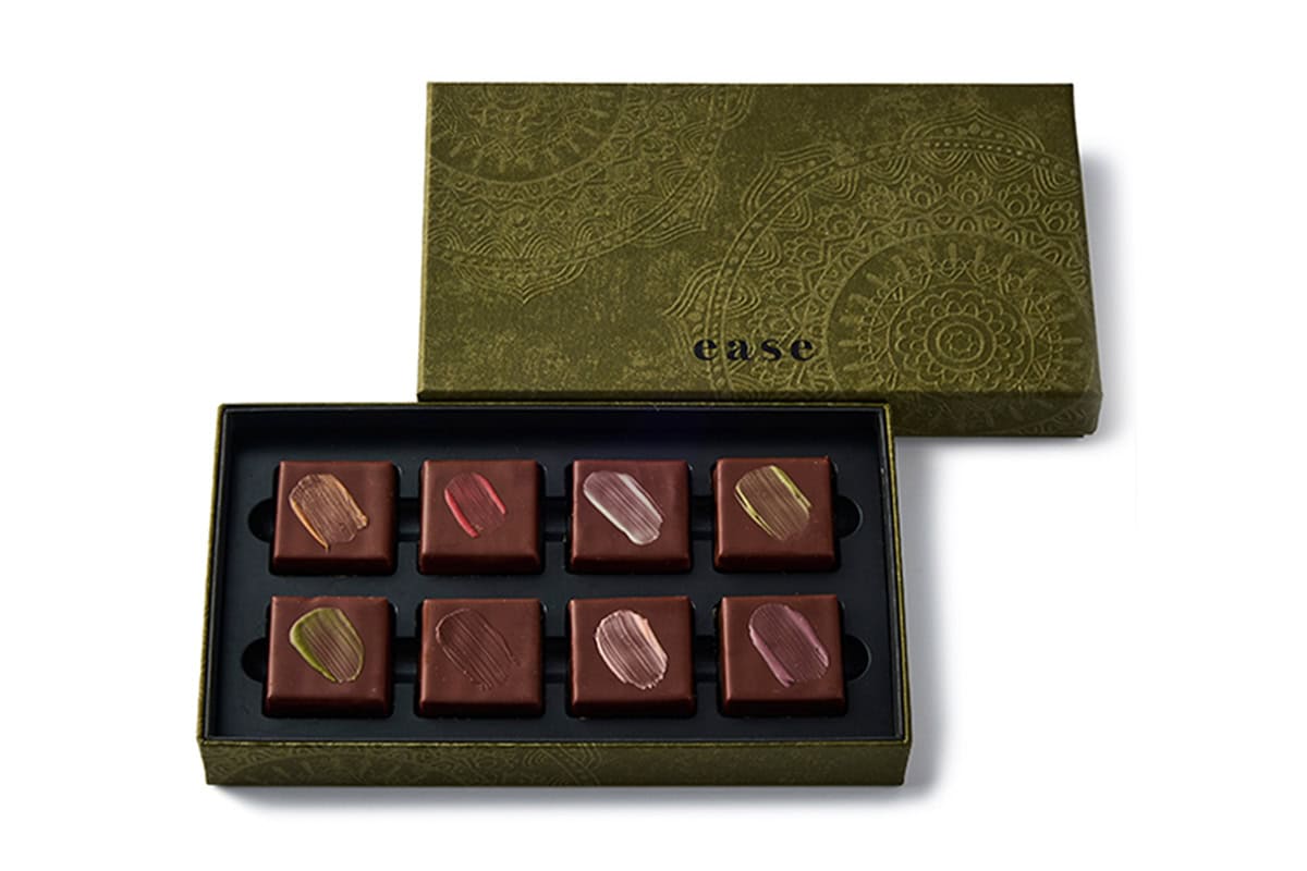 【ディーンアンドデルーカのバレンタイン2026】パティスリー イーズ ボンボンショコラ 8個入り ¥3,888