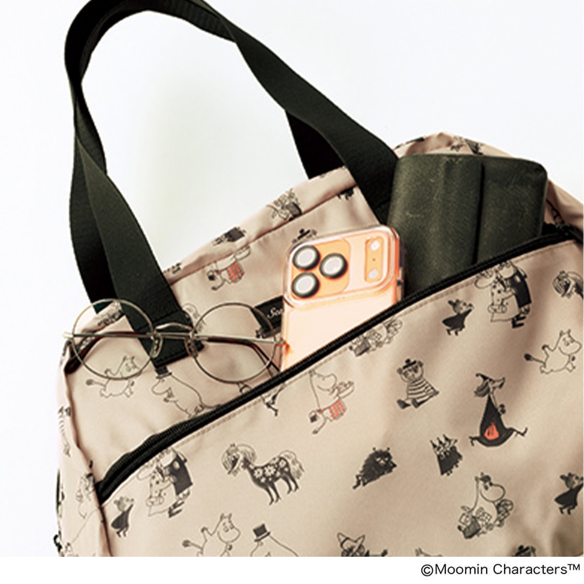 「ムーミン」「サマンサ モスモス」たためるボストンバッグとメッシュポーチ【リンネル4月号付録】バッグには便利なフロントポケットつき