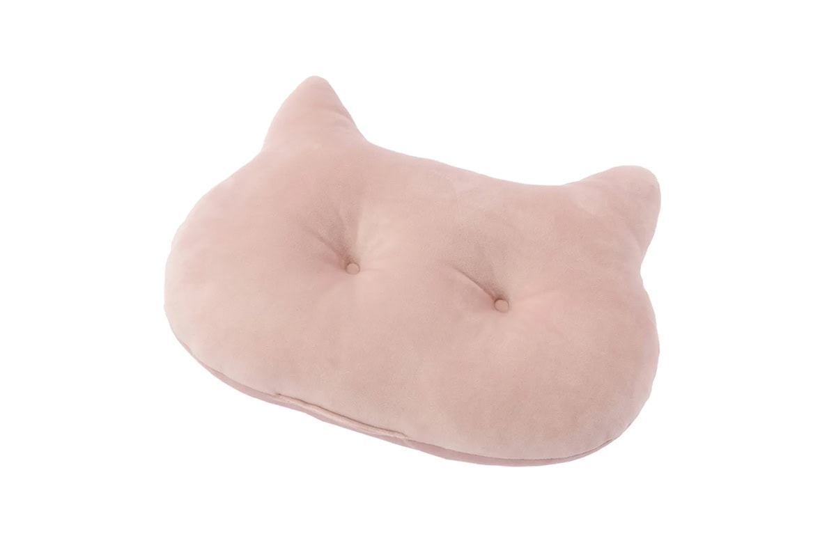 【もうすぐ猫の日】カインズ にゃんこクッション ピンク ¥598