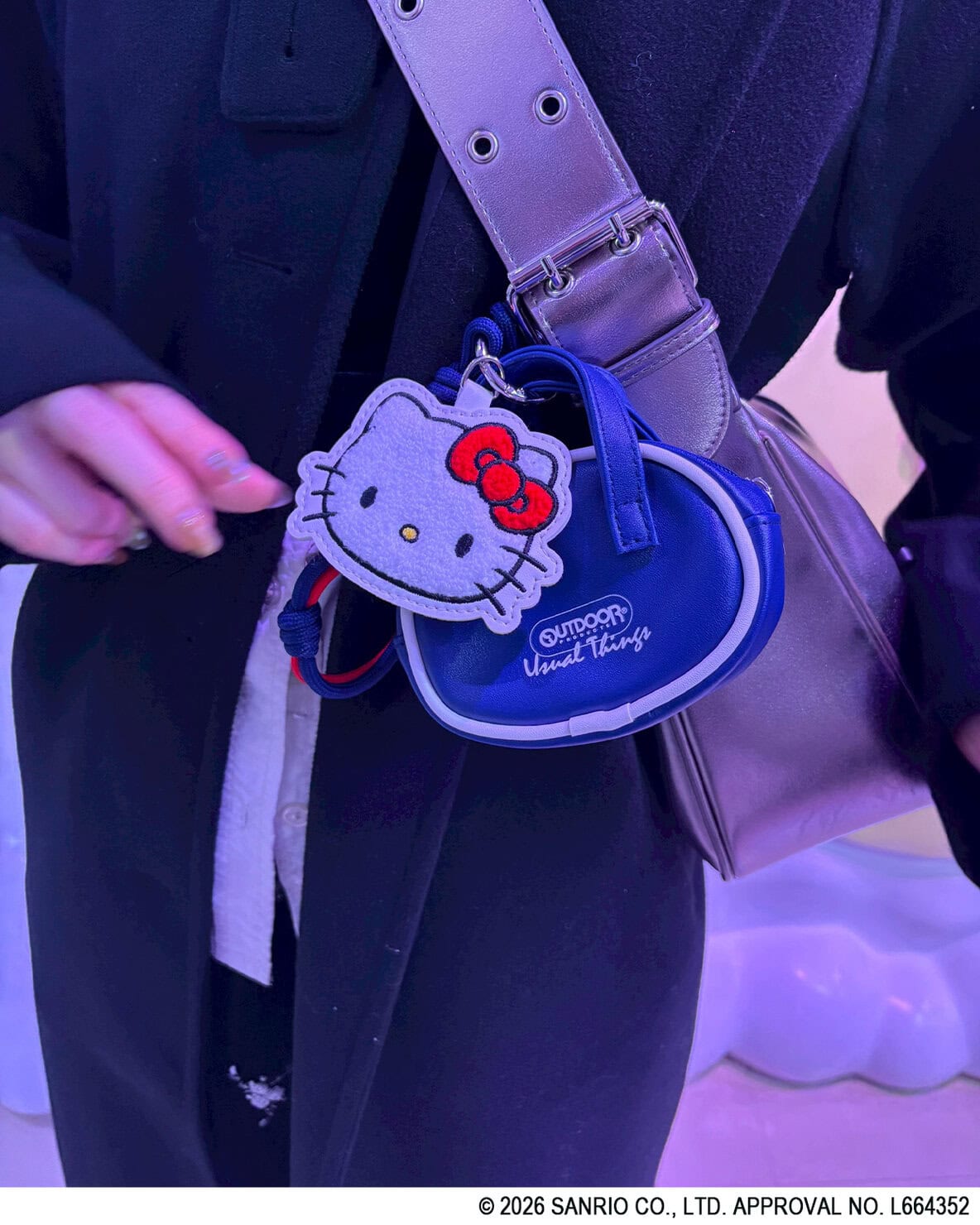 【リンネル付録】「ハローキティ」×「アウトドアプロダクツ」ミニサイズがかわいい!顔形&バッグ形ポーチなチャームセット 編集Kは、おでかけのサブバッグに