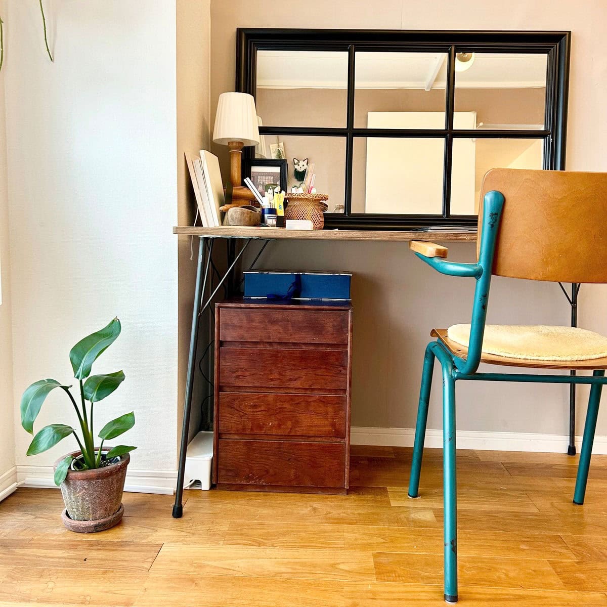 古い引き出しが暮らしに加わり好きな場所が増えました