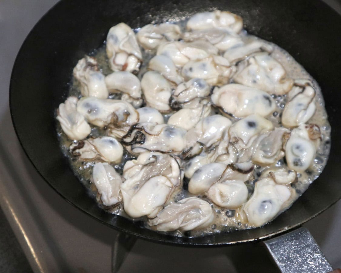 オイスターソースと牡蠣のオイル漬けの作り方