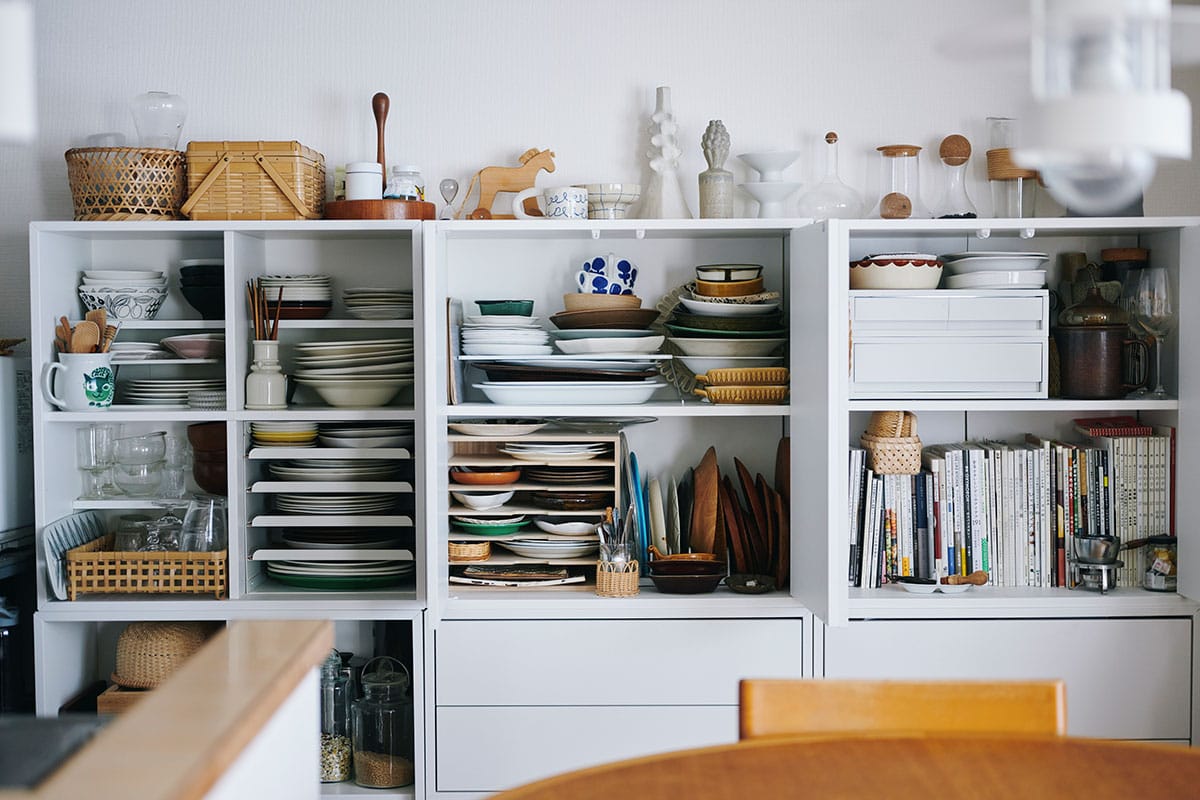 グラフィックデザイナー立古尚子さん宅のキッチン|イケアの収納棚