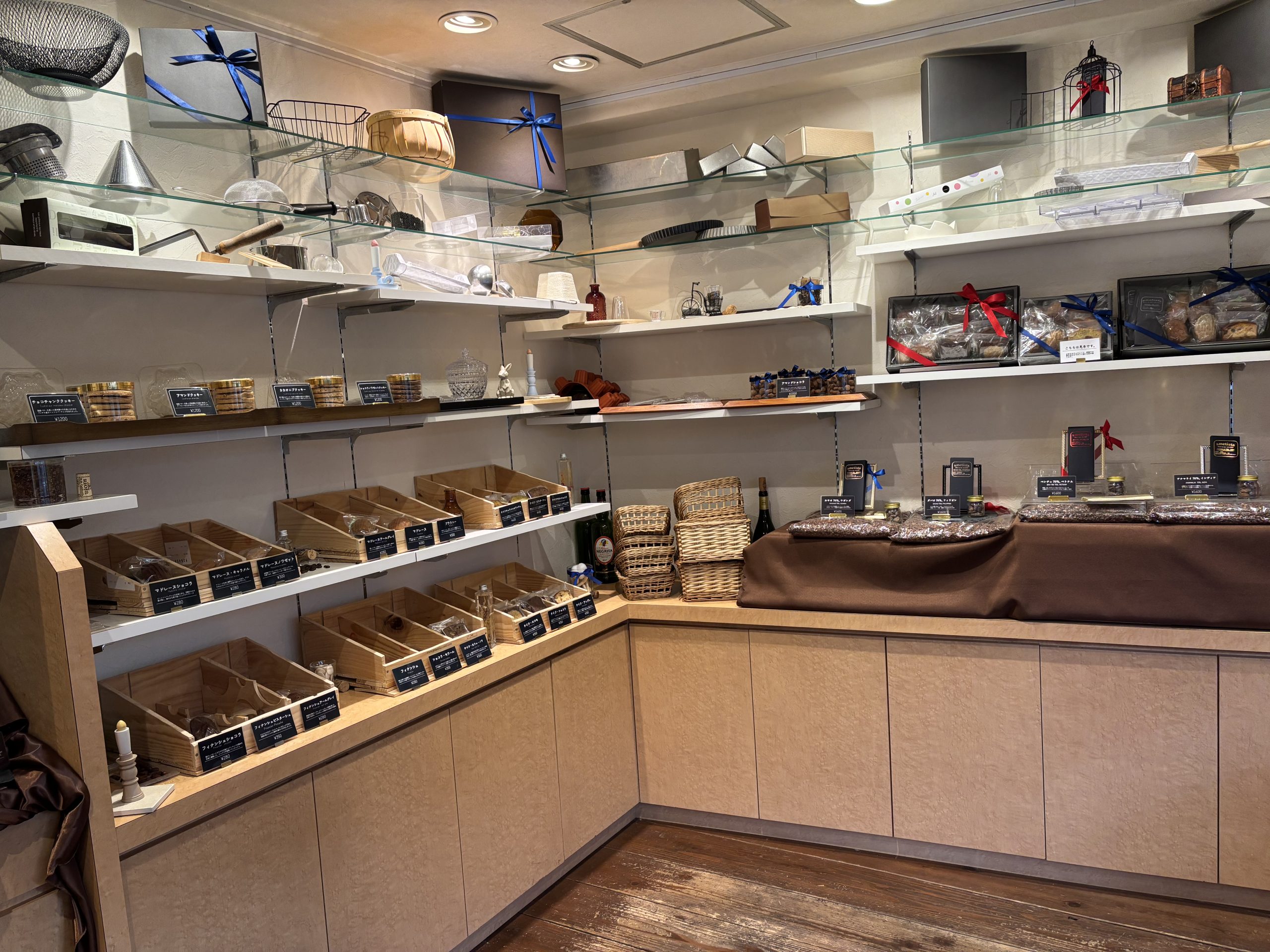 アメティスタ店内