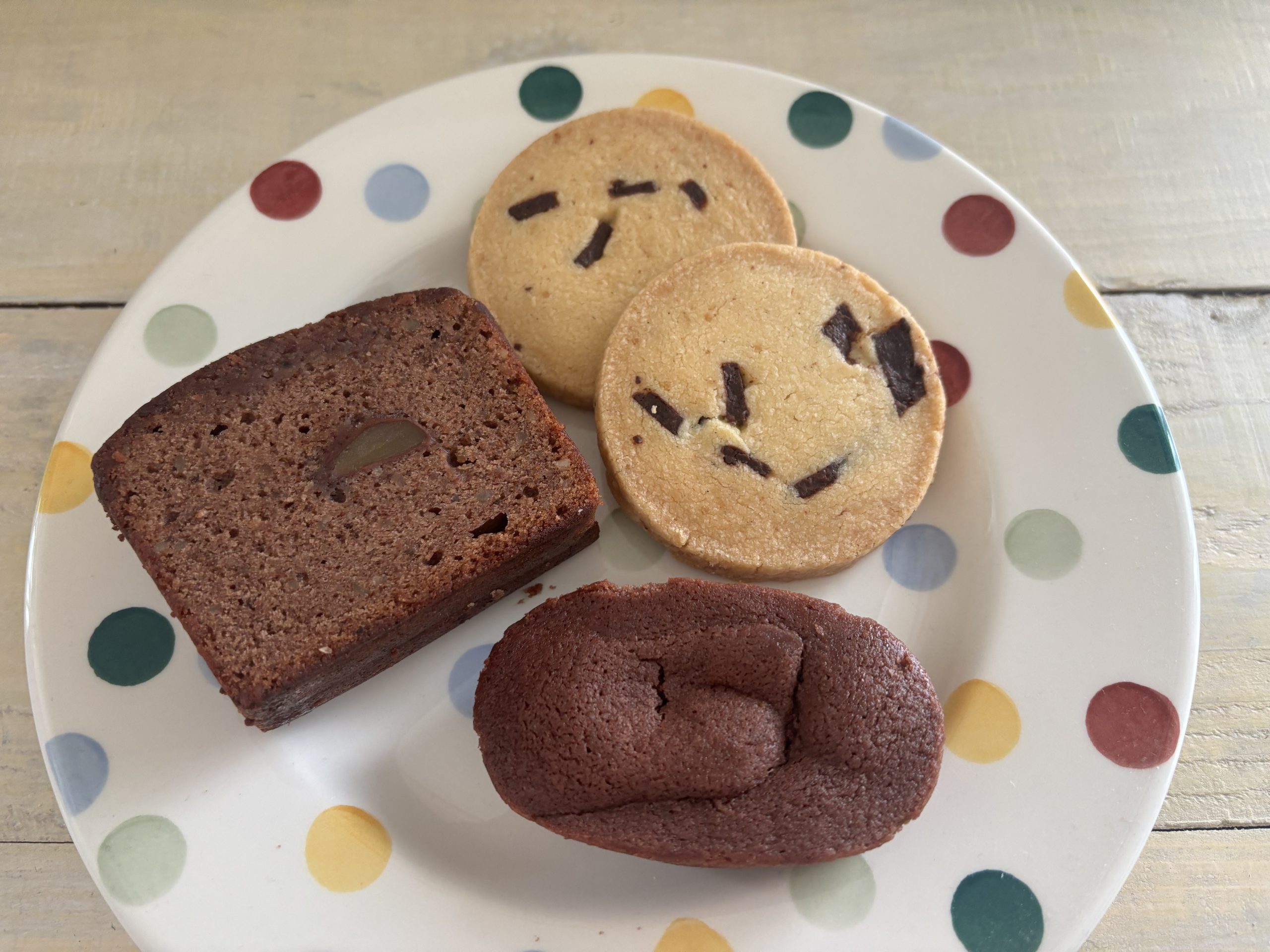 アメティスタ焼き菓子