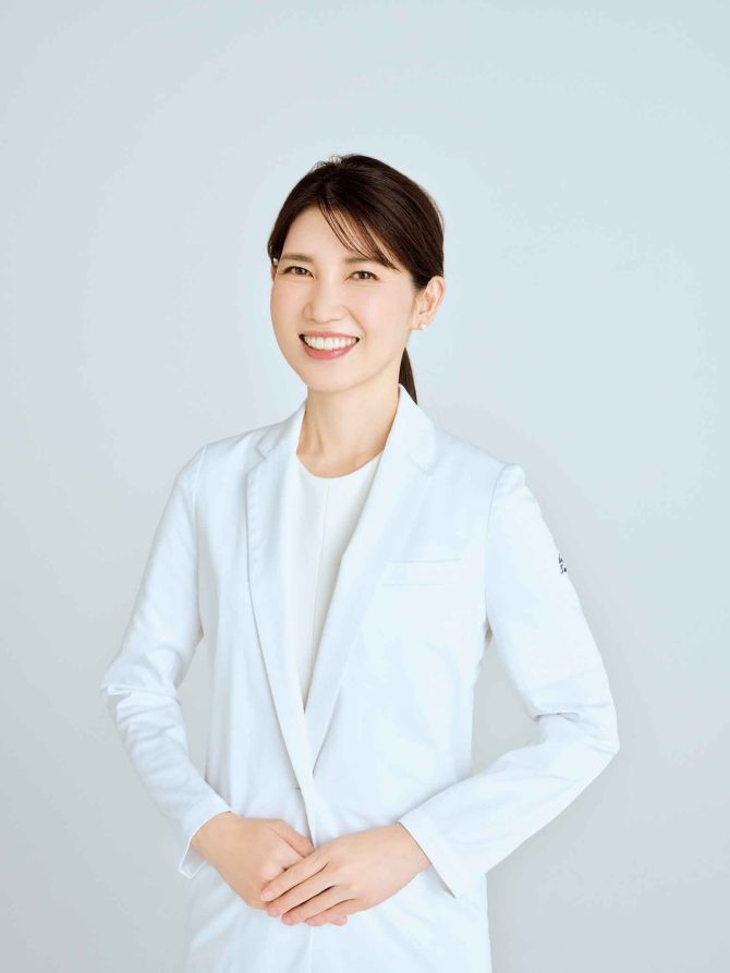 教えてくれたのは...友利 新 先生