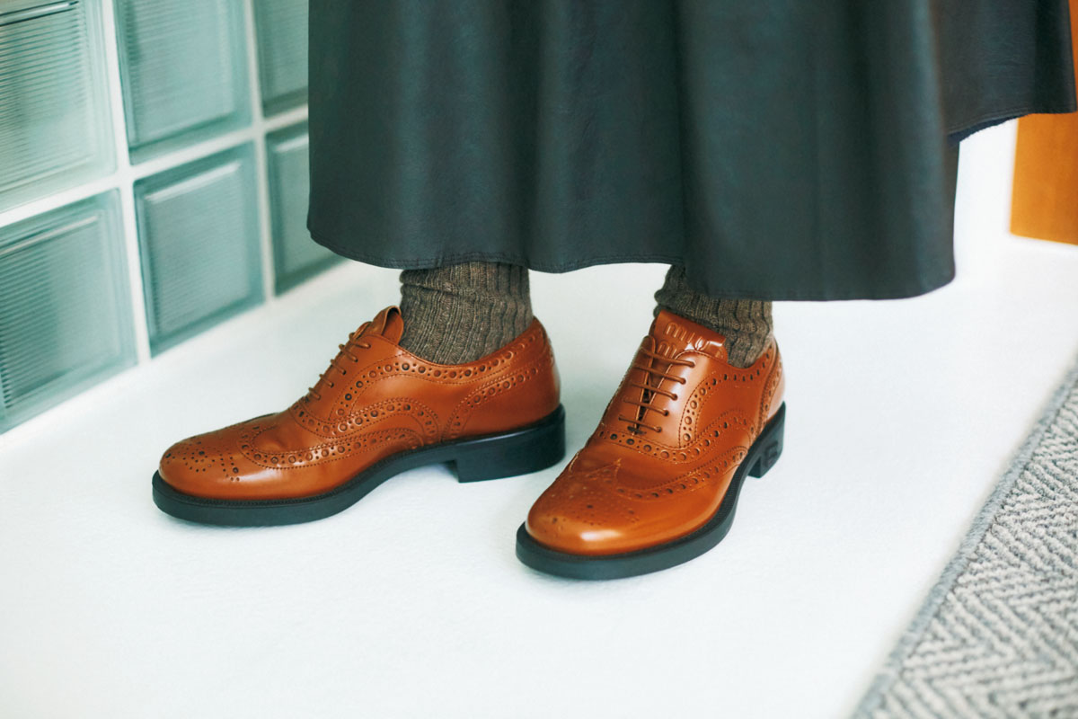 ミュウミュウのレザーシューズ