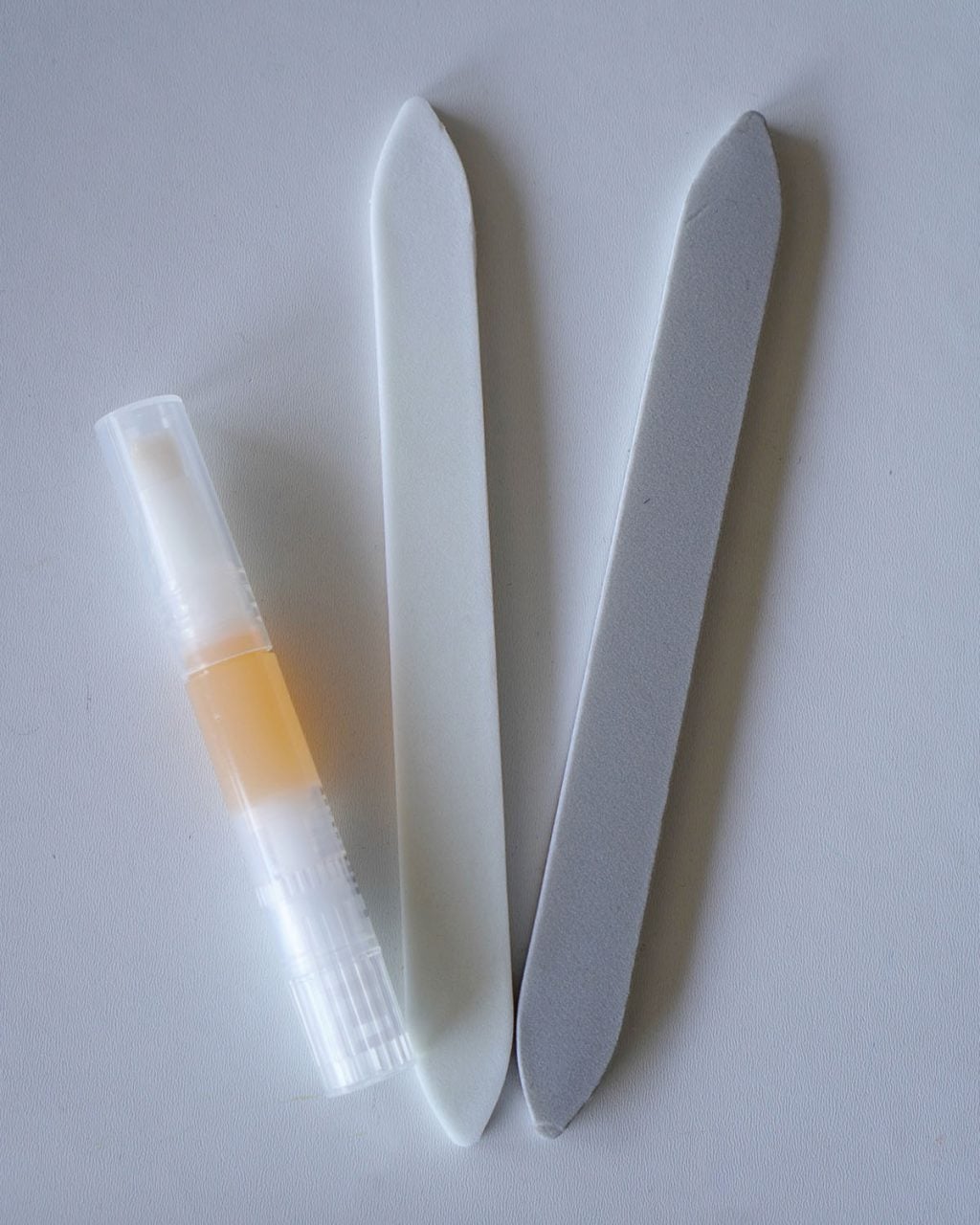 冬の指先の乾燥に【無印良品のネイルケアアイテム3つを使った私のケア方法】ケアオイルはべたつかずお気に入り◎