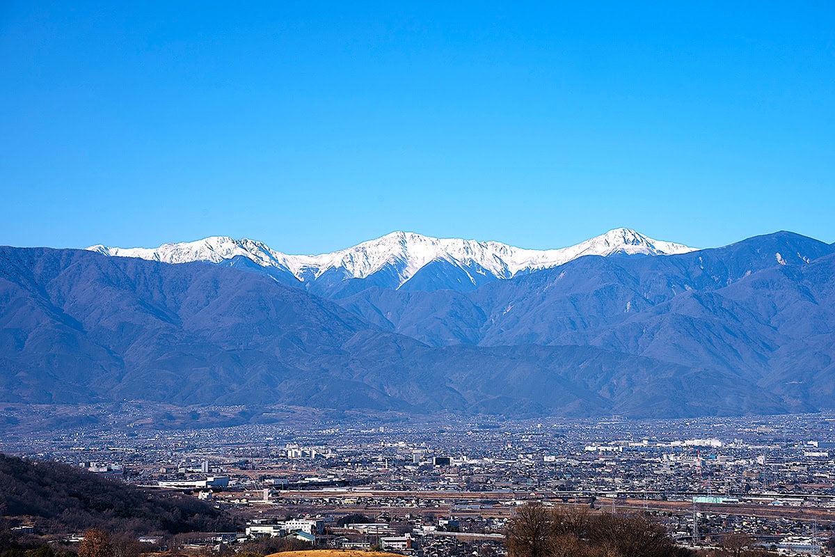 山梨県・南アルプス市は、週末にふらりと訪れて、深く深呼吸ができる場所。