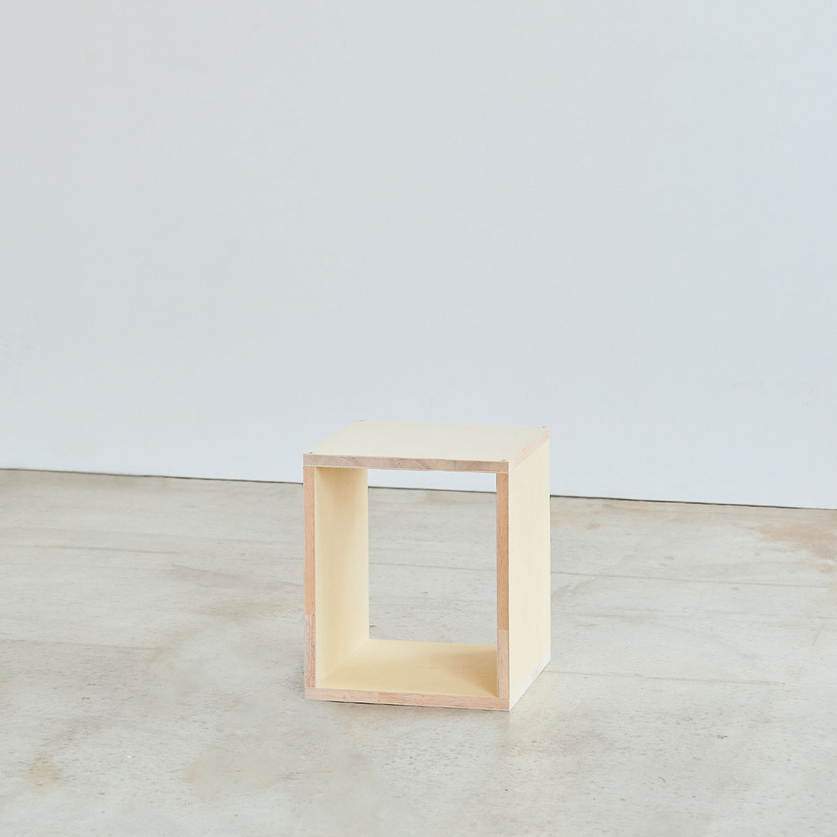 つみハコ 積み木のようなモジュール家具