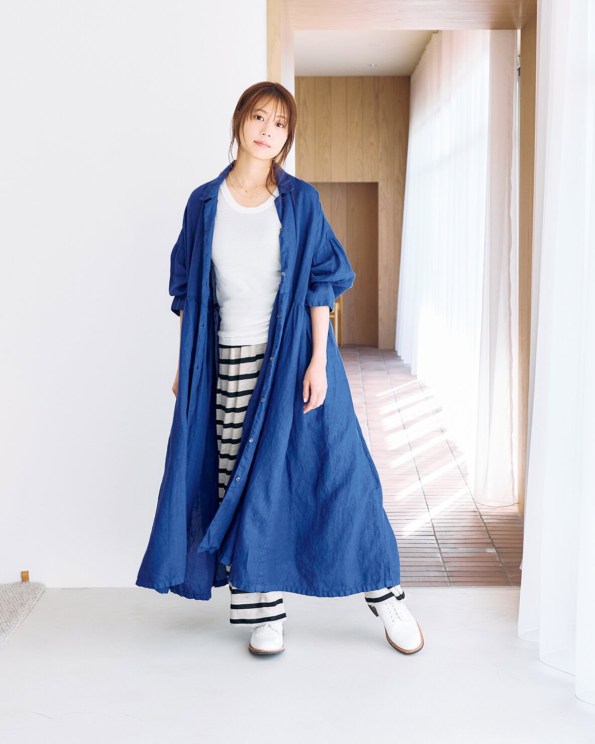 有村架純さんのワンピースコーディネート リンネル2026年4月号表紙インタビュー